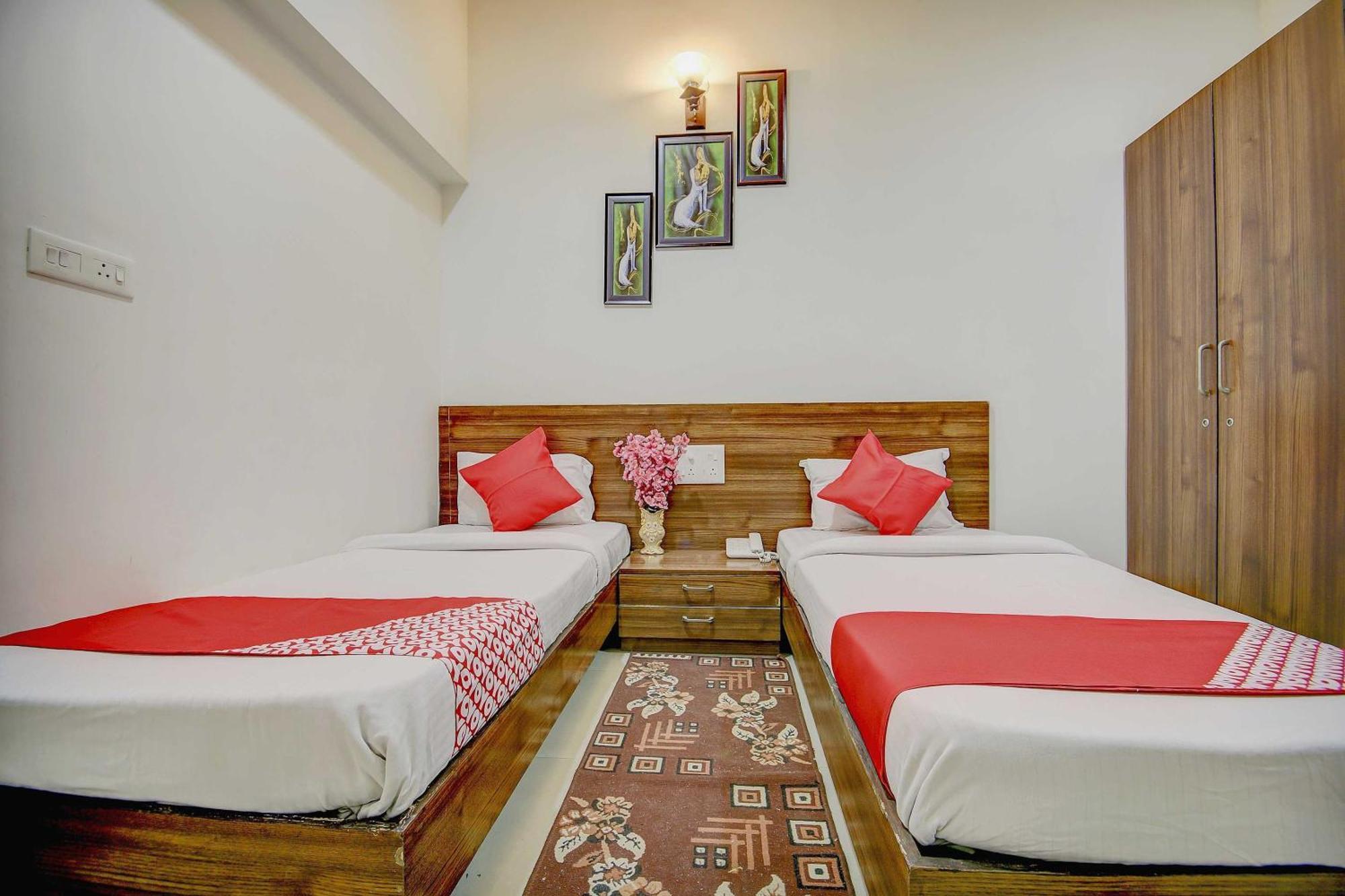 Hotel O Plus Corporate One Khapa  المظهر الخارجي الصورة
