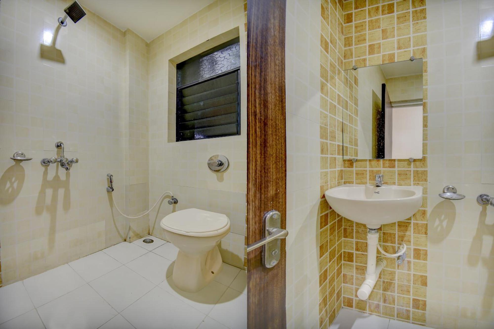 Hotel O Plus Corporate One Khapa  المظهر الخارجي الصورة