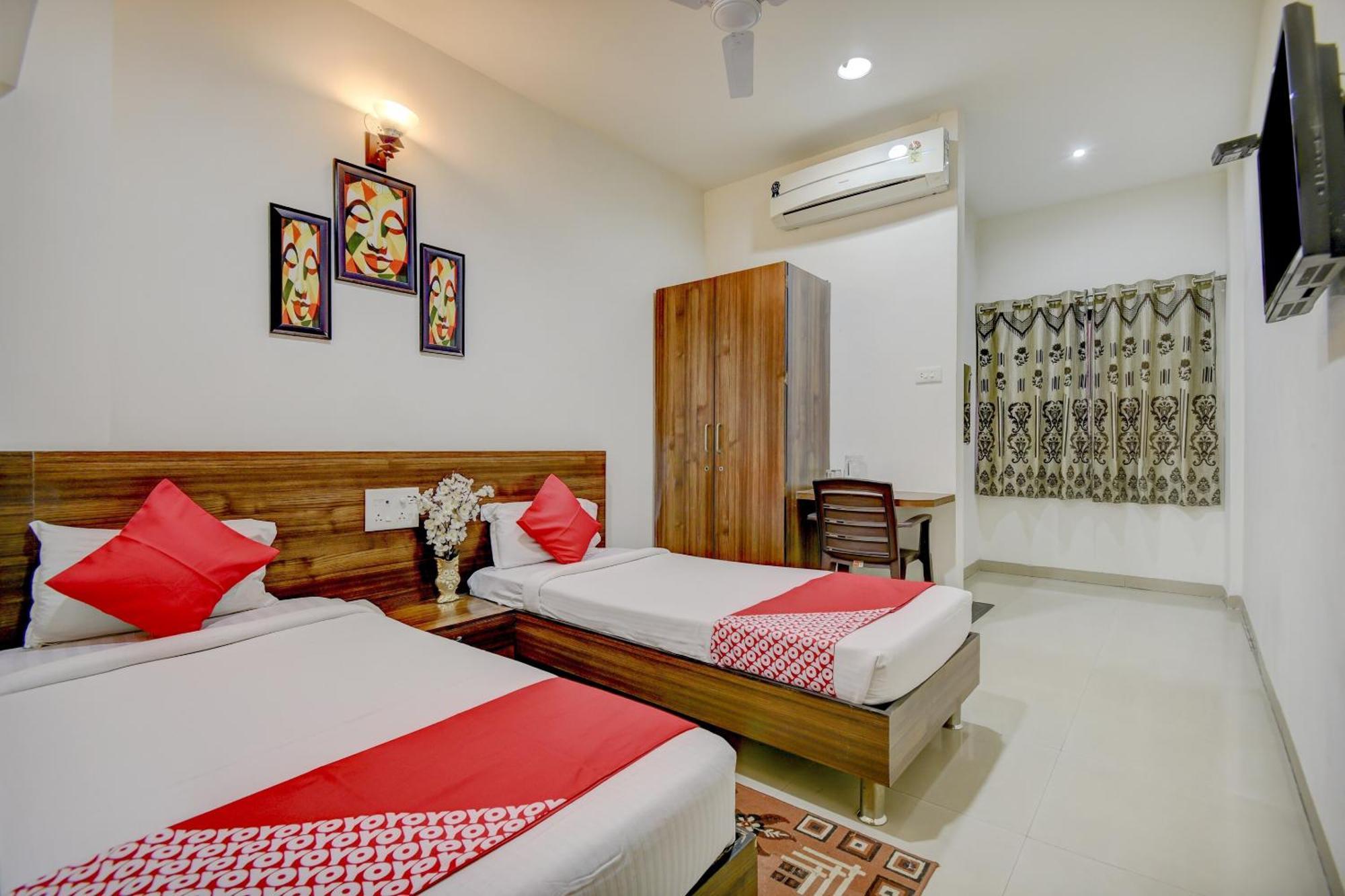 Hotel O Plus Corporate One Khapa  المظهر الخارجي الصورة